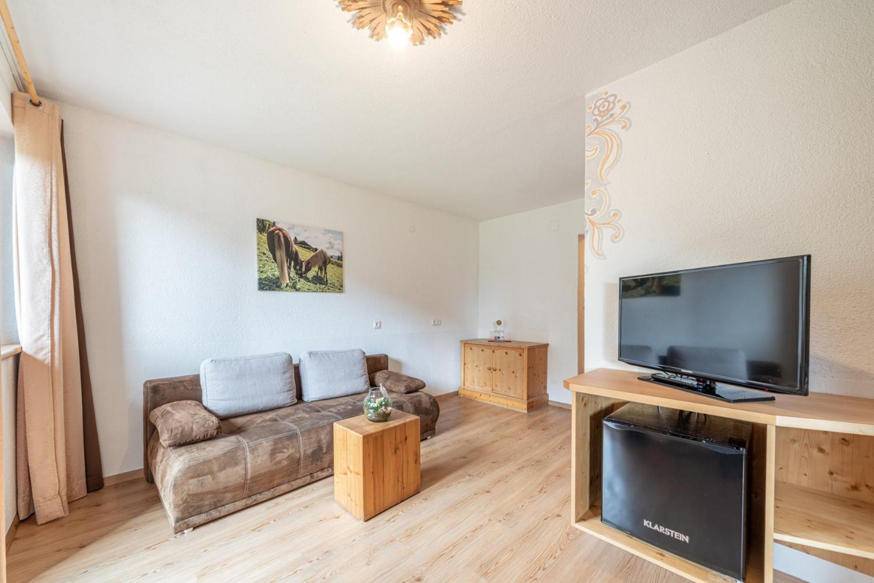 Familienhotel Replerhof Mit Kinderbetreuung Pragraten Room photo